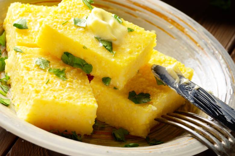 polenta-sa-sirom