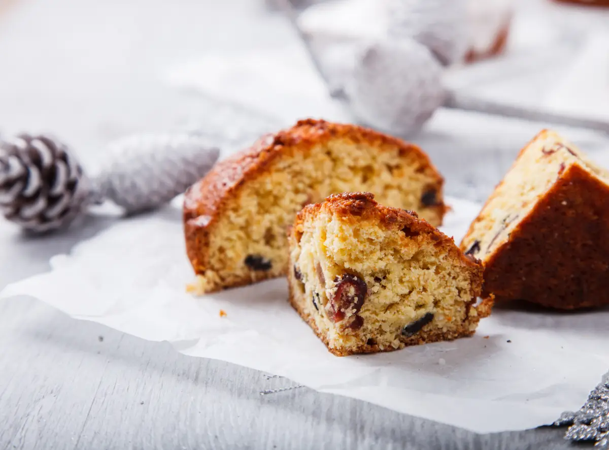 Kolač sa suvim grožđem – Recept
