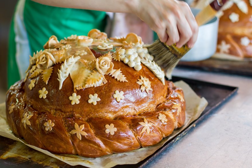 Kako da ne puca slavski kolač?