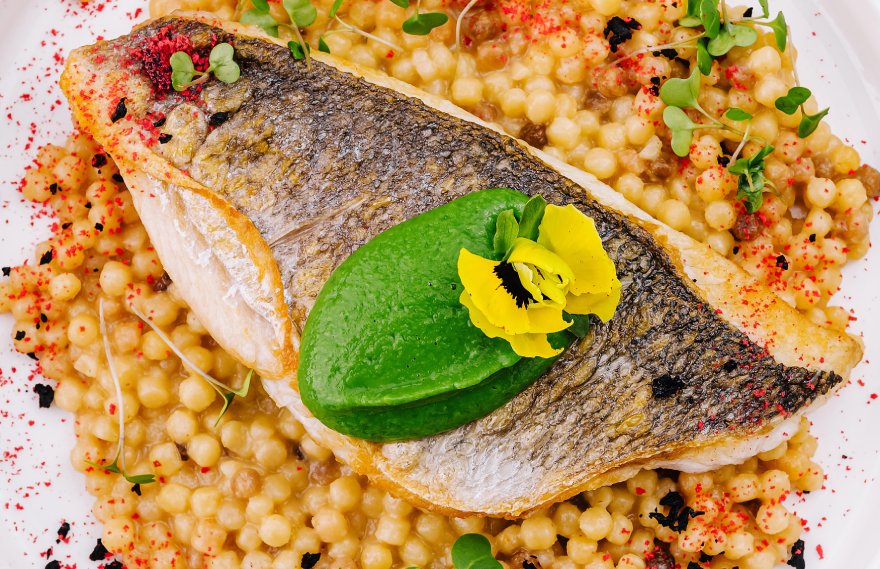 Jelo od ribe i mahunarka